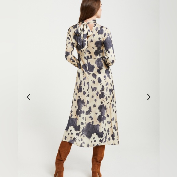 Long Sleeve Silk Midi Dress - Picture 3 of 5